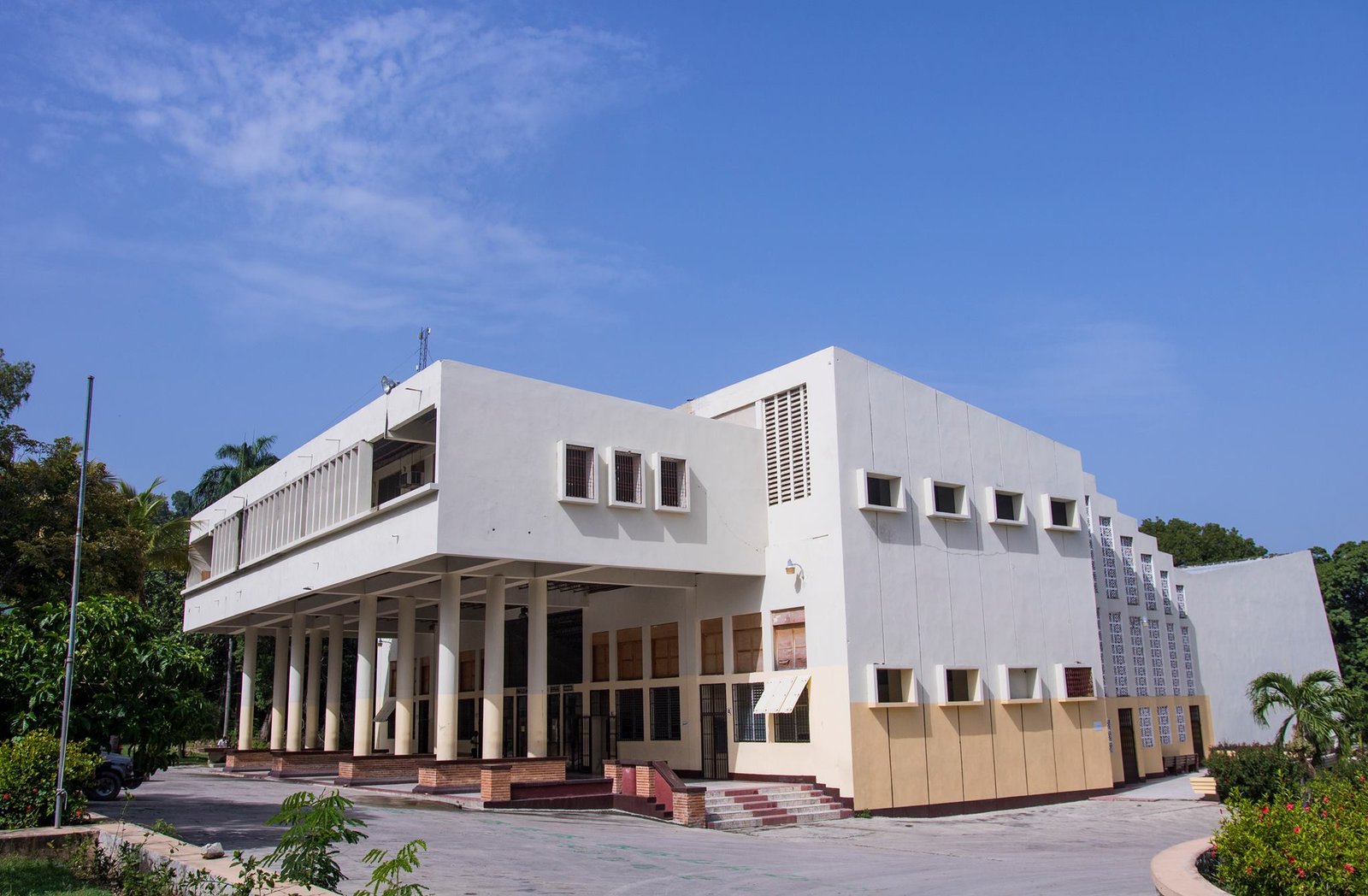 Université Adventiste D'Haïti